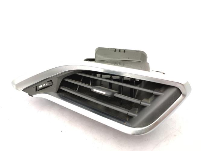 Aerateur tableau de bord avant droit PEUGEOT 208 1 PHASE 2 Diesel