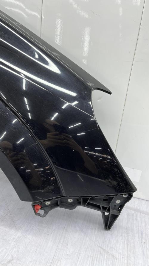 Aile avant droit OPEL ASTRA H PHASE 1 BREAK Diesel