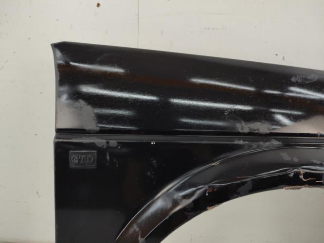 Aile avant droit VOLKSWAGEN GOLF 2 Diesel