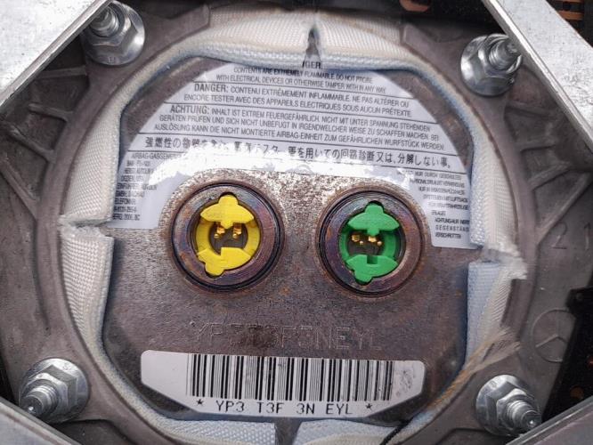 Air bag conducteur MERCEDES CLASSE C 203 PHASE 2 Diesel