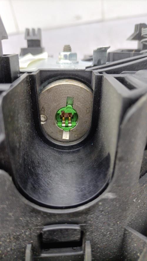 Air bag conducteur PEUGEOT 407 PHASE 1 Diesel