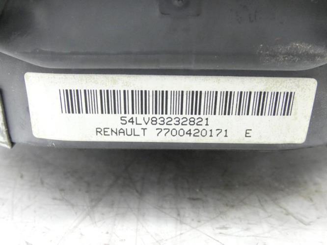 Air bag conducteur RENAULT CLIO 2 PHASE 1 Essence