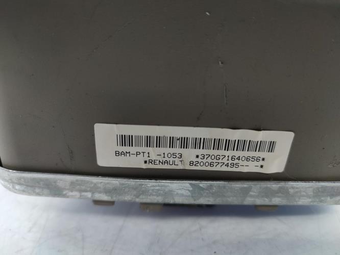 Air bag conducteur RENAULT CLIO 3 PHASE 1 Essence