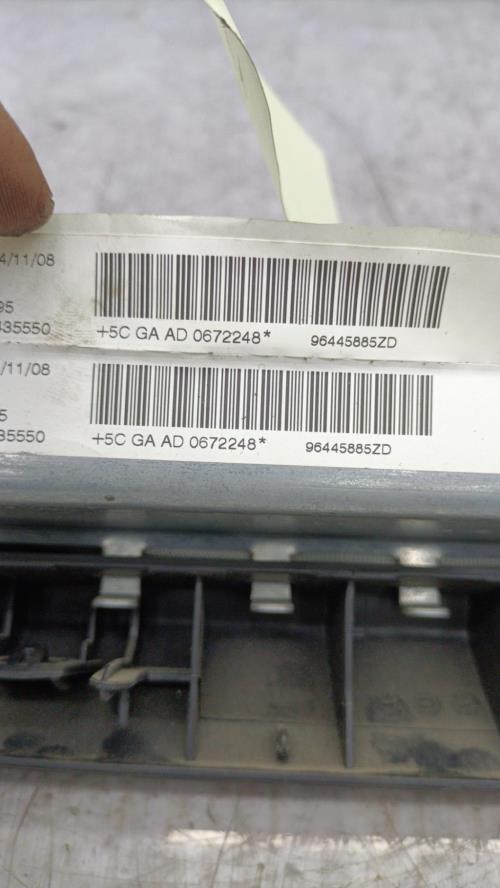 Air bag genoux PEUGEOT 407 PHASE 1 Diesel