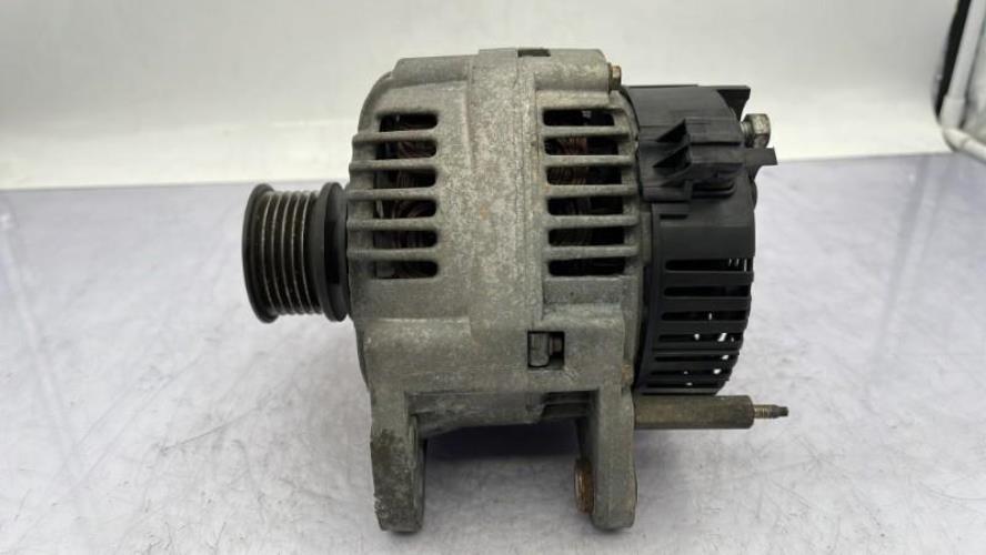 Alternateur VOLKSWAGEN POLO 3 PHASE 1 Essence