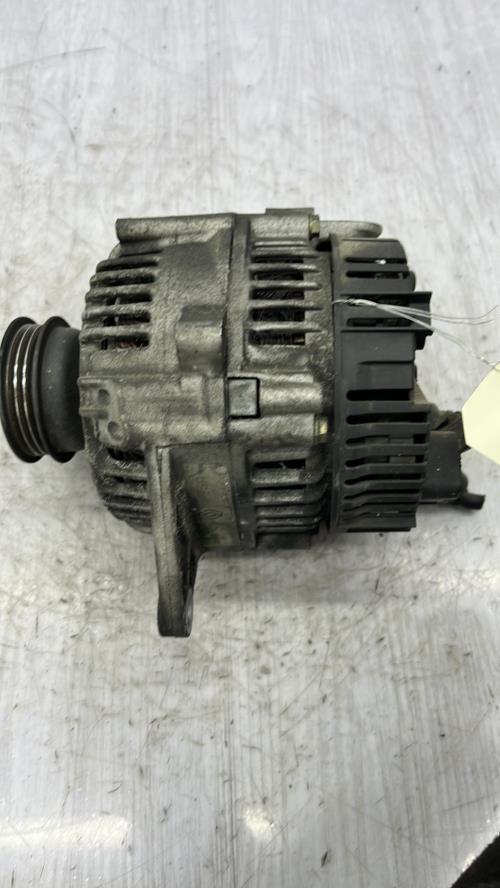 Alternateur RENAULT SAFRANE PHASE 1 Essence