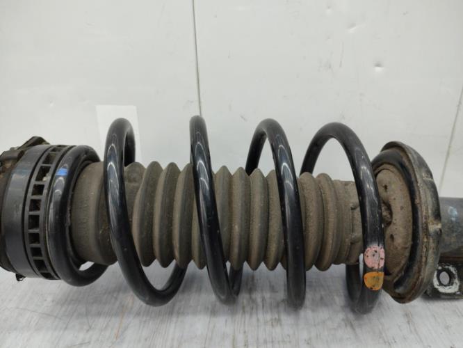 Amortisseur avant droit FORD FIESTA 5 PHASE 1 Diesel