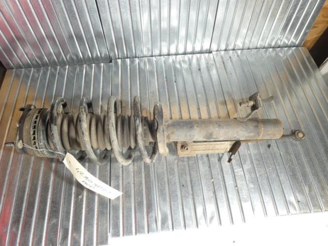 Amortisseur avant droit FORD FIESTA 5 PHASE 1 Diesel