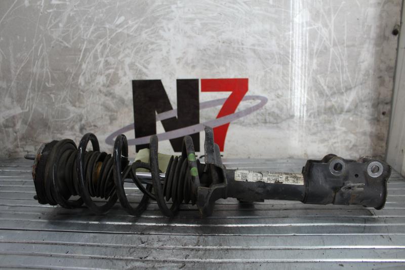 Amortisseur avant droit FORD FIESTA 6 PHASE 1 Diesel