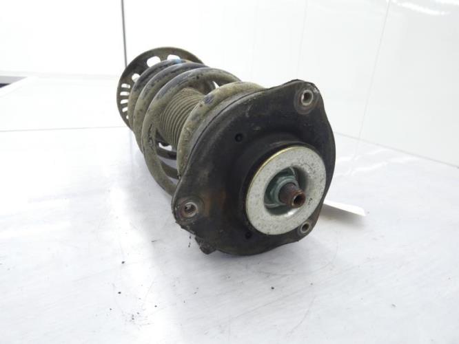 Amortisseur avant droit VOLKSWAGEN GOLF 5 Diesel