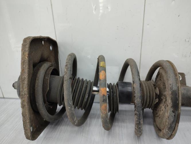 Amortisseur avant droit PEUGEOT 807 Diesel