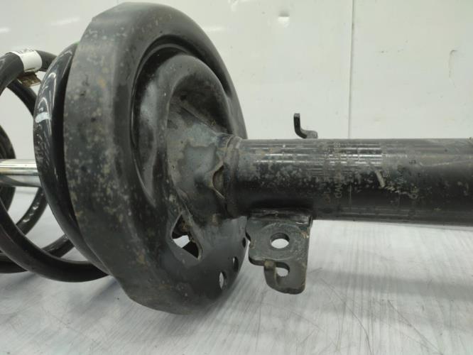 Amortisseur avant droit RENAULT SCENIC 3 PHASE 3 Diesel