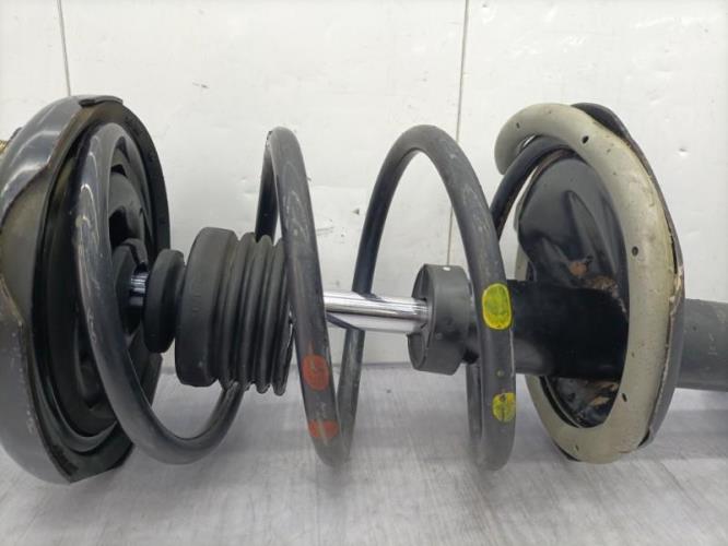 Amortisseur avant droit NISSAN ALMERA TINO PHASE 2 Essence