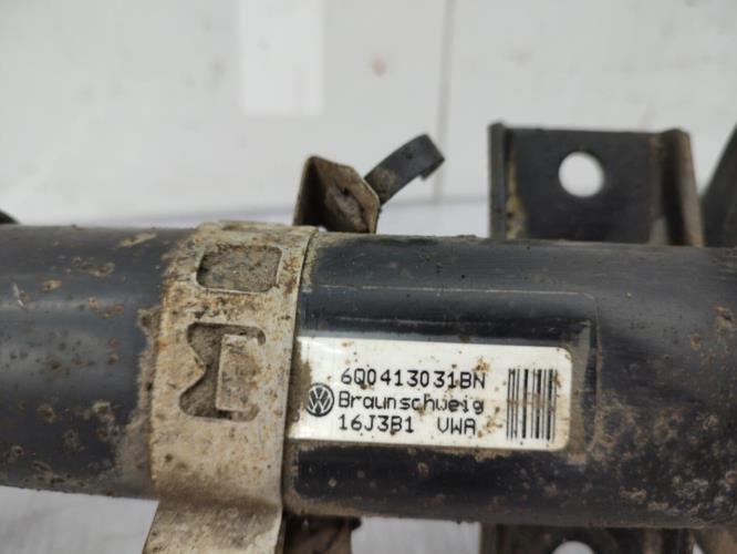 Amortisseur avant droit VOLKSWAGEN POLO 4 PHASE 1 Diesel