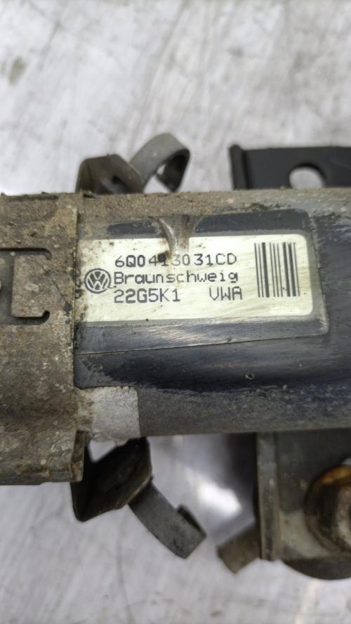 Amortisseur avant droit VOLKSWAGEN POLO 4 PHASE 2 Essence