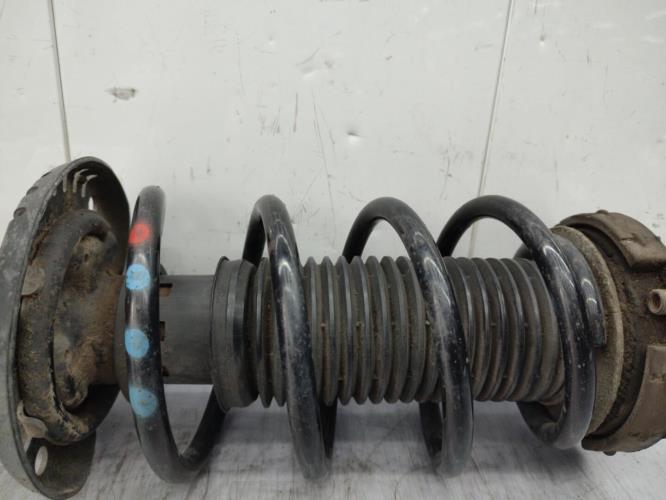 Amortisseur avant droit VOLKSWAGEN POLO 4 PHASE 2 Diesel