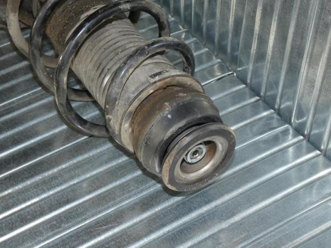 Amortisseur avant droit VOLKSWAGEN POLO 5 PHASE 1 Diesel