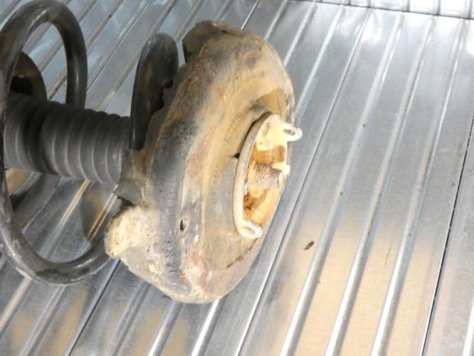 Amortisseur avant droit RENAULT SCENIC 1 PHASE 2 Diesel