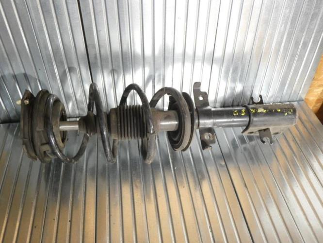 Amortisseur avant droit RENAULT LAGUNA 2 PHASE 1 BREAK Diesel