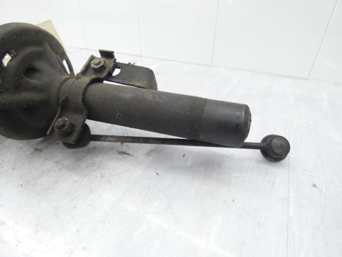 Amortisseur avant droit FORD FIESTA 3 PHASE 2 Essence