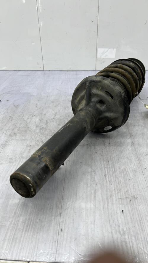 Amortisseur avant droit FORD FIESTA 3 PHASE 2 Essence