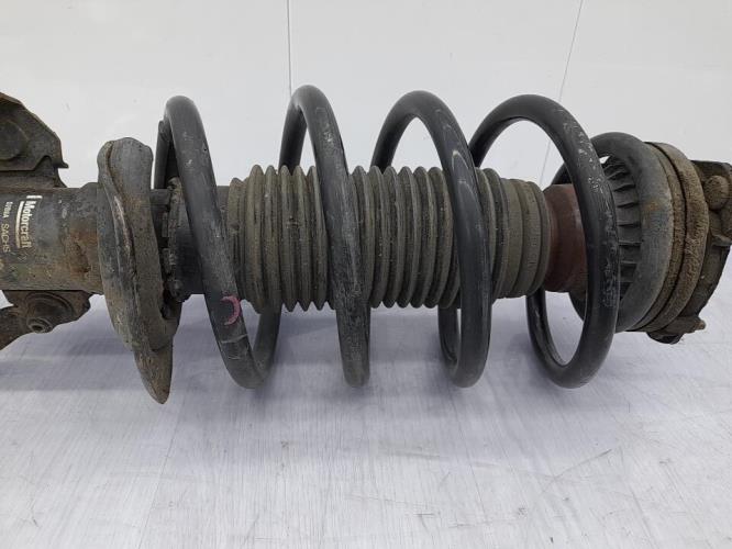 Amortisseur avant gauche FORD MONDEO 2 Diesel