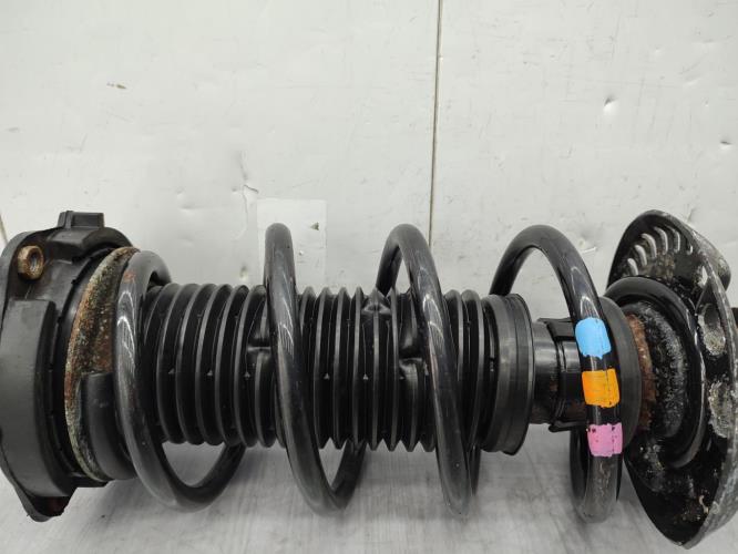 Amortisseur avant gauche VOLKSWAGEN GOLF 6 Diesel