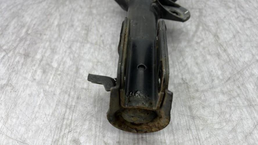 Amortisseur avant gauche SUZUKI ALTO 2 Essence