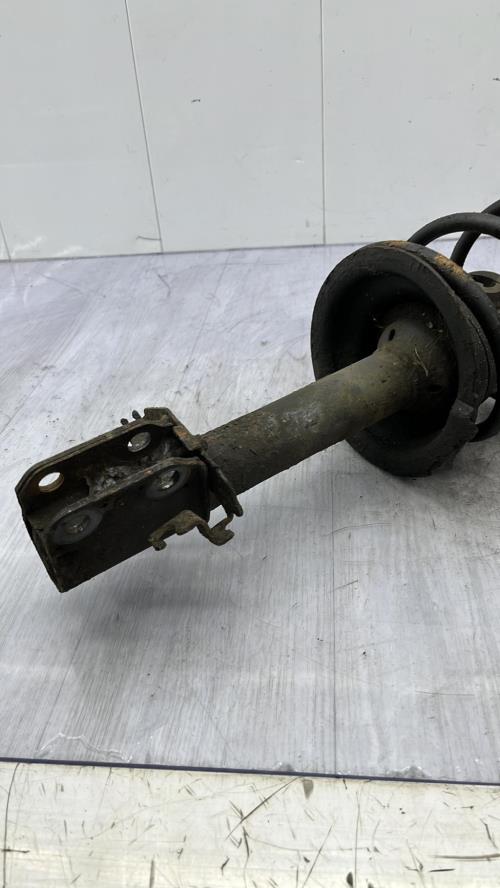 Amortisseur avant gauche RENAULT MEGANE 1 PHASE 2 BREAK Essence