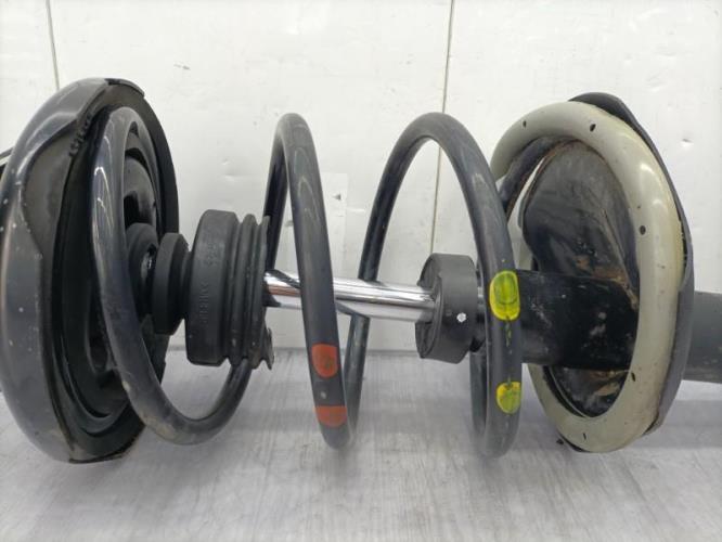 Amortisseur avant gauche NISSAN ALMERA TINO PHASE 2 Essence