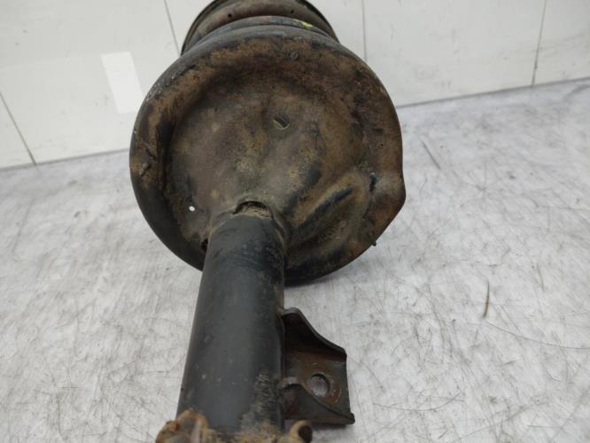 Amortisseur avant gauche KIA CARENS 3 Diesel