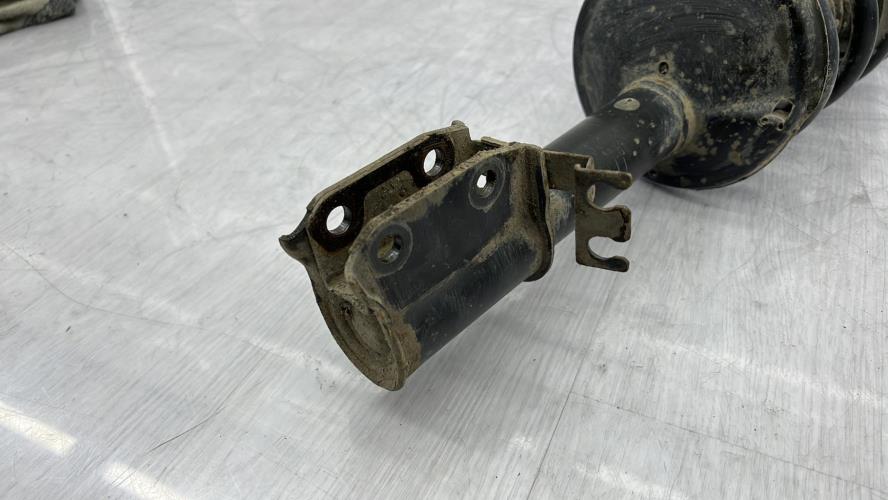 Amortisseur avant gauche DACIA LOGAN 1 PHASE 1 Essence