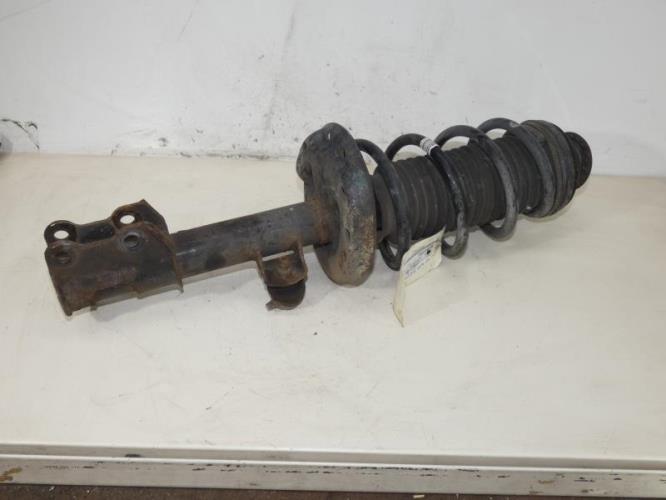 Amortisseur avant gauche OPEL CORSA D PHASE 1 Diesel