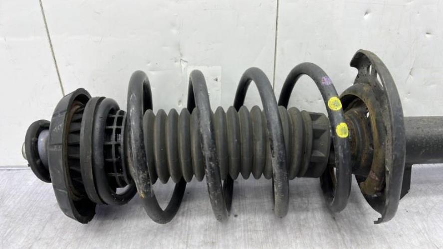 Amortisseur avant gauche PEUGEOT 208 1 PHASE 1 Essence