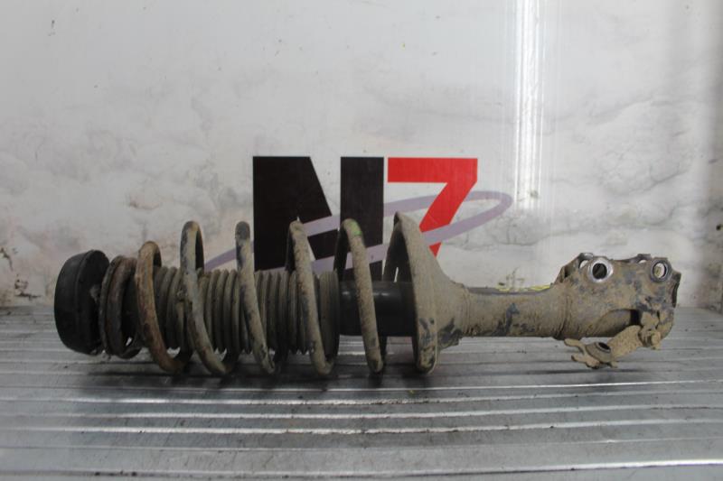 Amortisseur avant gauche VOLKSWAGEN GOLF 3 BREAK Diesel