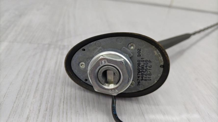 Antenne PEUGEOT 208 1 PHASE 2 Essence