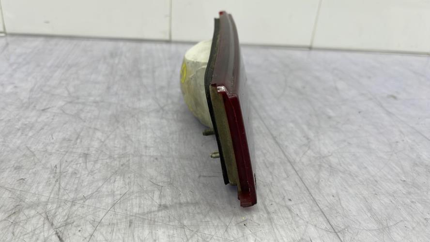 Anti brouillard arriere gauche RENAULT R11 Essence