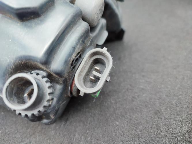 Anti brouillard gauche (feux) FORD FIESTA 5 PHASE 1 Diesel