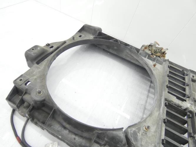 Armature avant, Masque avant PEUGEOT