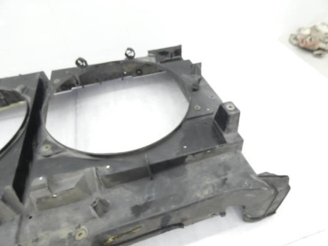 Armature avant, Masque avant PEUGEOT