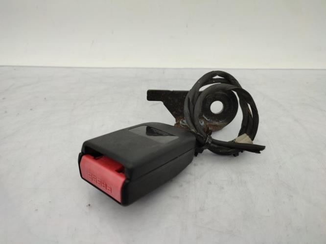 Attache ceinture arriere droit RENAULT LATITUDE Diesel