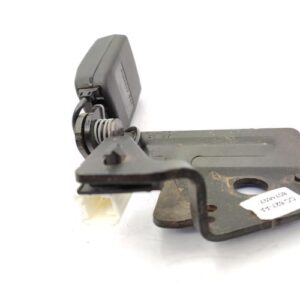 Attache ceinture arriere gauche CITROEN C4 1 PHASE 1 Diesel