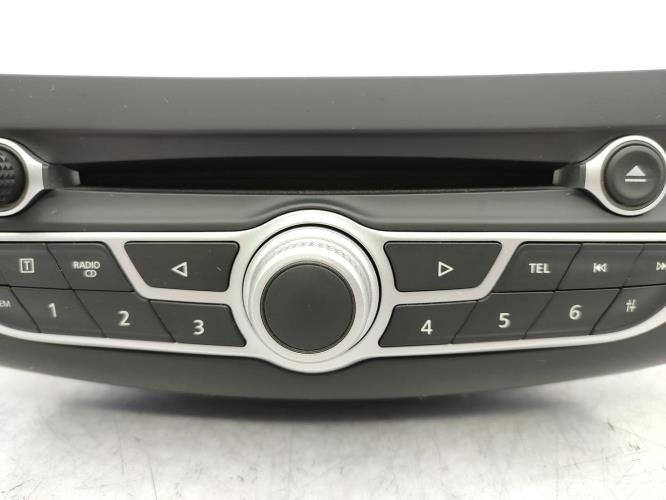 Autoradio d'origine RENAULT LAGUNA 3 PHASE 1 Diesel