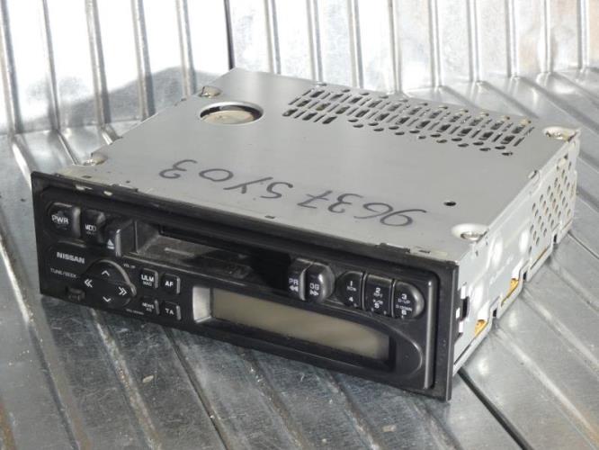 Autoradio d'origine NISSAN ALMERA 1 PHASE 2 Essence