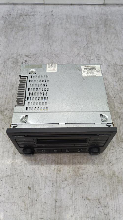 Autoradio d'origine VOLKSWAGEN POLO 4 PHASE 2 Diesel