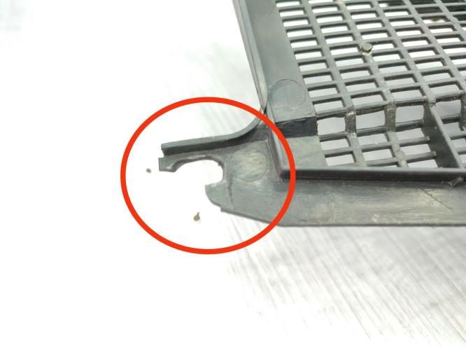 Baie de pare brise PEUGEOT 205 PHASE 1 Essence