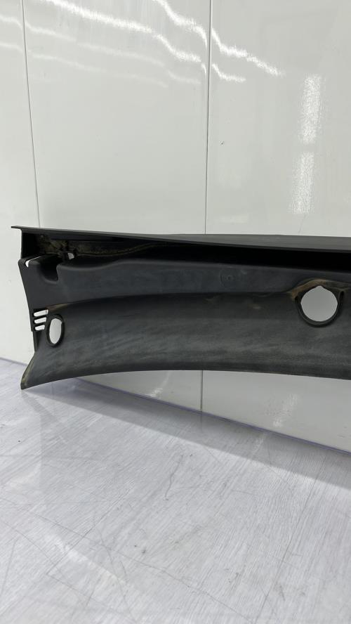 Baie de pare brise FORD FIESTA 5 PHASE 1 Essence