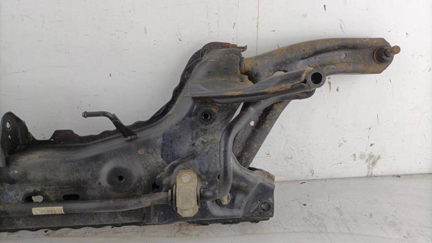 Berceau avant FORD FIESTA 6 PHASE 1