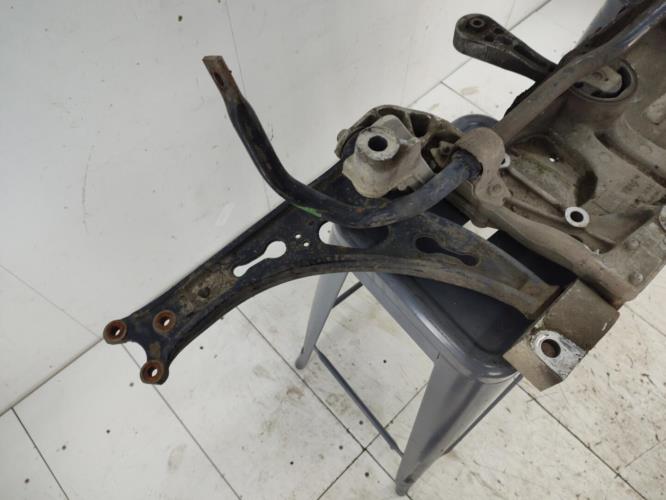 Berceau avant VOLKSWAGEN GOLF 5 Diesel