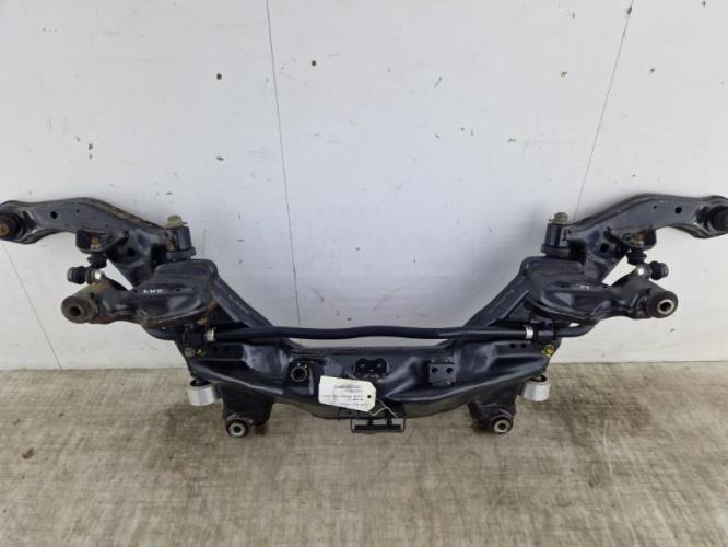 Berceau avant NISSAN ALMERA TINO PHASE 2 Essence